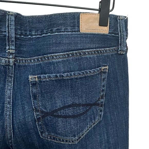 Abercrombie & Fitch Ripped Boyfriend Straight Jean - Picture 8 of 11